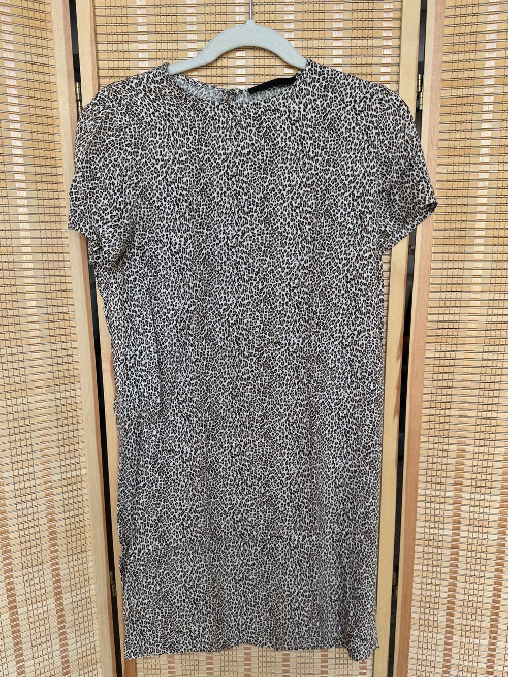 Jenni Kayne Short Sleeve Leopard Print Shift Dress - Black and White